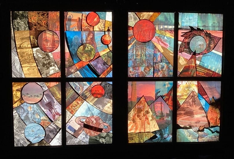 Tara Tavi - Alien Cosmology