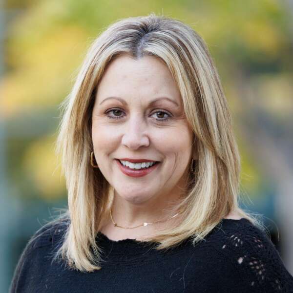 Sabrina Ho profile image