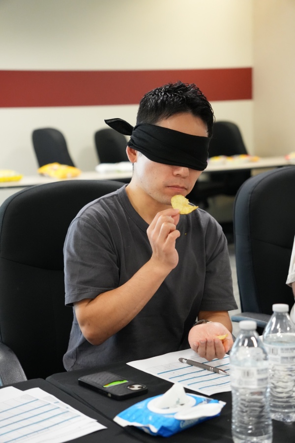 Drucker food program chip tasting